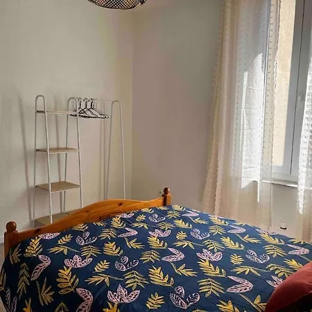 A 2 Pas Des Halles, Joli T2 Terrasse Narbonne