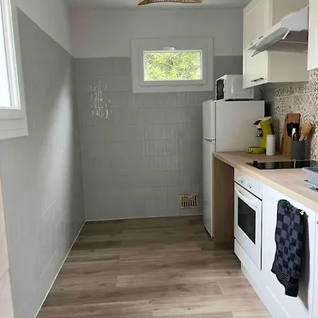 Apartment A 2 Pas Des Halles, Joli T2 Terrasse