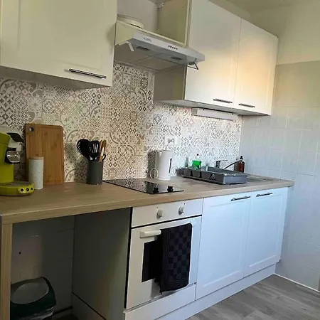 Apartment A 2 Pas Des Halles, Joli T2 Terrasse Narbonne